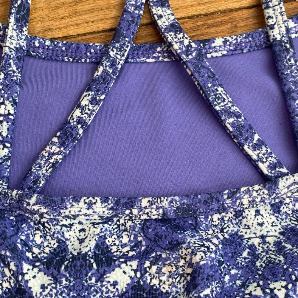Gaiam Sports Bra Sz L Purple Tribal Medium Support - Picture 5 of 10